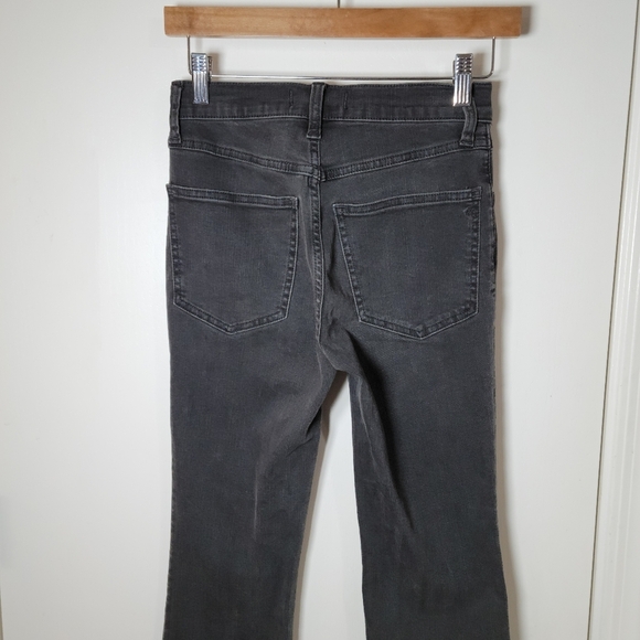 Madewell Mid Rise Kick Out Jeans | Madewell Jeans | Size 23 - Picture 9 of 10